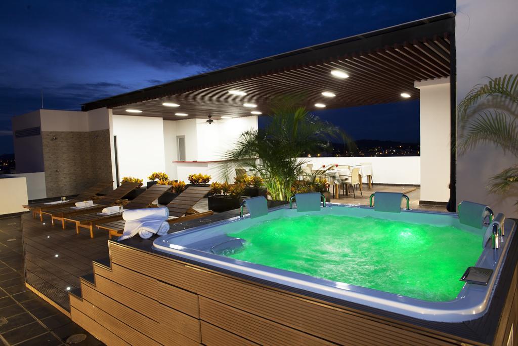 Hotel Cinco Montería Екстериор снимка